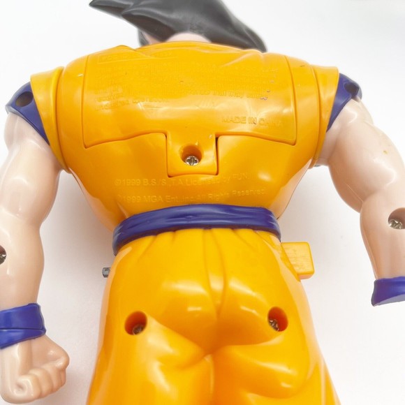 1999 Dragon Ball Z Goku & Vegeta‎ Walkie Talkies Funimation Productions Damage - Picture 10 of 12